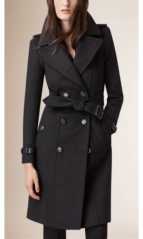 schwarzer burberry trenchcoat|burberry trenchcoat women.